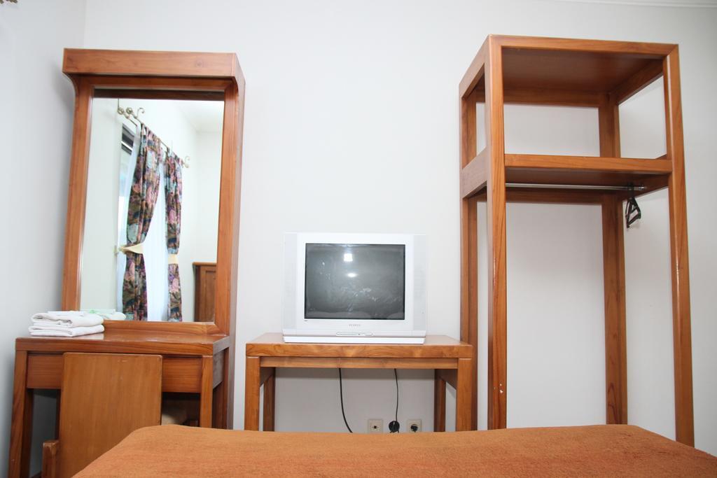 Bukit Dago Hotel Bandung Phòng bức ảnh