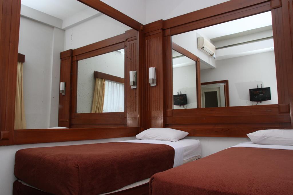 Bukit Dago Hotel Bandung Phòng bức ảnh